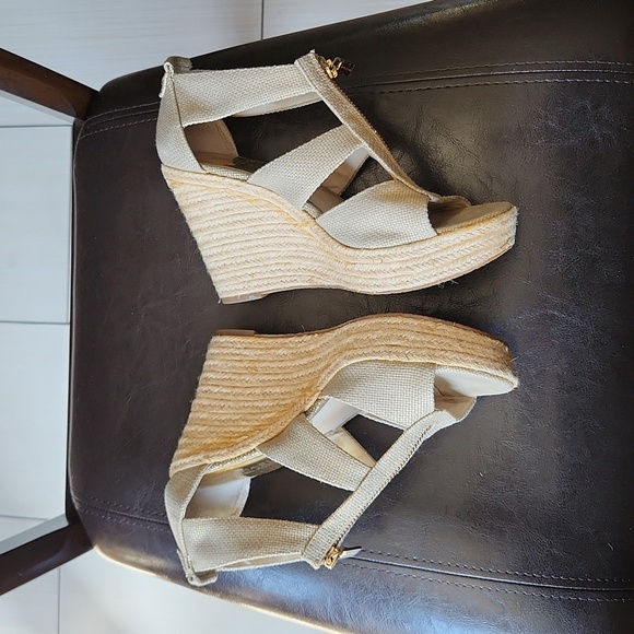 Michael Kors MK Espadrille/Linen Platform Wedge Zip Sandals - Picture 9 of 15